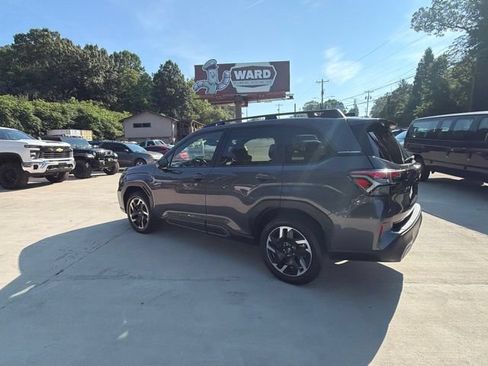 Used 2025 Subaru Forester Limited w/ Popular Package #2 AWD/4WD image 13