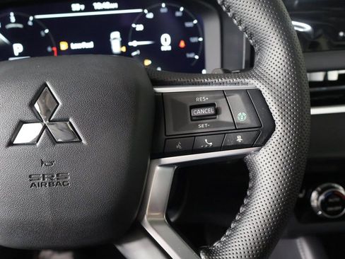 New 2026 Mitsubishi Outlander SE AWD/4WD image 47
