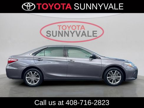 Used 2015 Toyota Camry SE FWD image 9