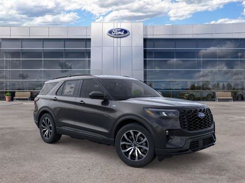 New 2026 Ford Explorer ST-Line AWD/4WD image 7