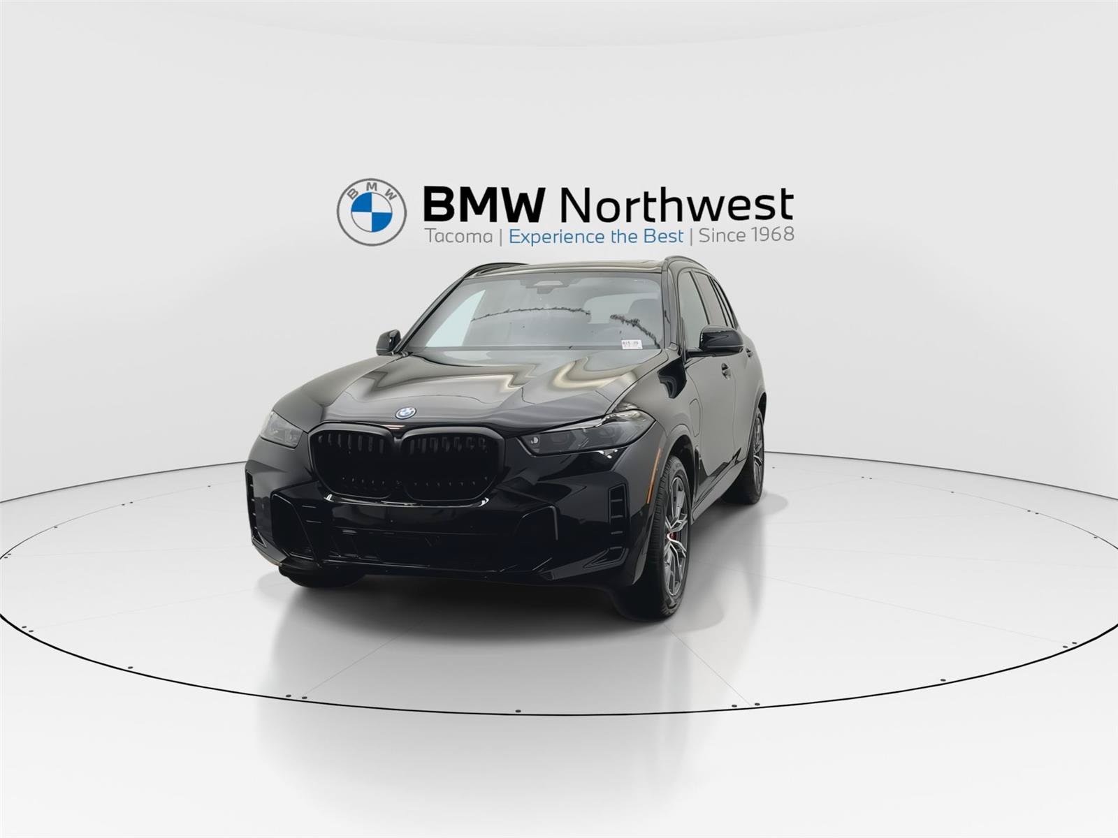 New 2026 BMW X5 xDrive50e w/ M Sport Package AWD/4WD image 8