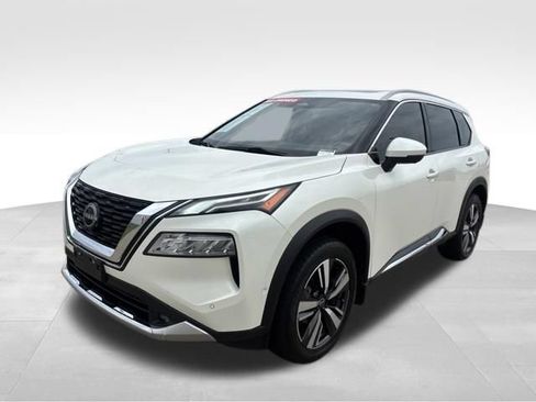 Used 2022 Nissan Rogue Platinum w/ Head-Up Display Package AWD/4WD image 6