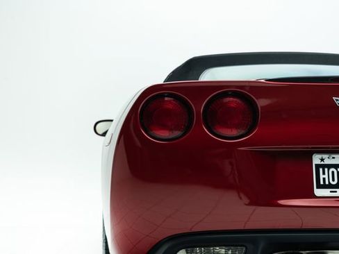 Used 2008 Chevrolet Corvette Convertible w/ Preferred Equipment Group image 17