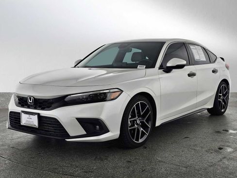 Used 2023 Honda Civic Sport Touring image 7