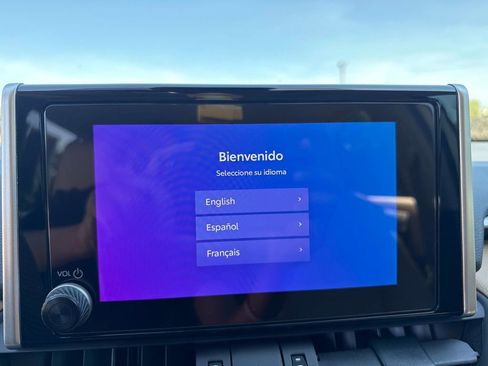 Used 2025 Toyota RAV4 XLE Premium image 22