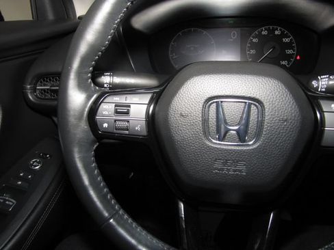 Certified 2023 Honda HR-V EX-L image 5