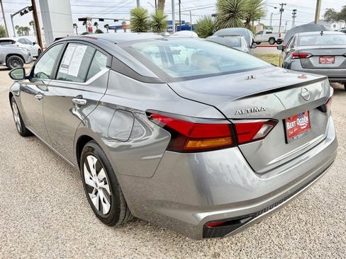 Certified 2025 Nissan Altima 2.5 S image 5