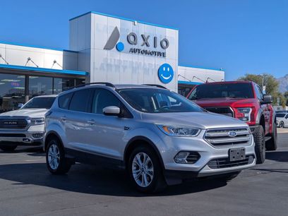 Used 2017 Ford Escape SE w/ Equipment Group 201A