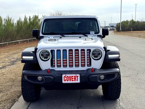 Used 2018 Jeep Wrangler Unlimited Rubicon image 3