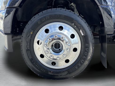 Used 2021 Ford F450 King Ranch w/ King Ranch Ultimate Package image 32