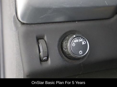 Used 2018 Chevrolet Tahoe 2WD image 20