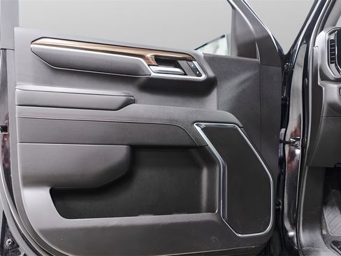 Used 2023 Chevrolet Silverado 1500 LT image 23