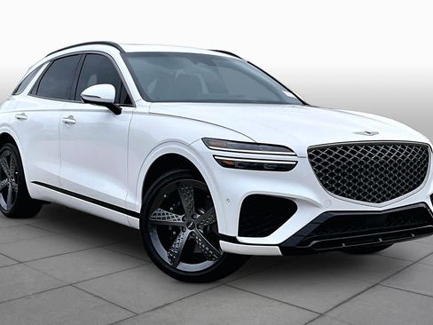 Used 2023 Genesis GV70 3.5T Sport w/ Sport Prestige Package AWD/4WD image 3