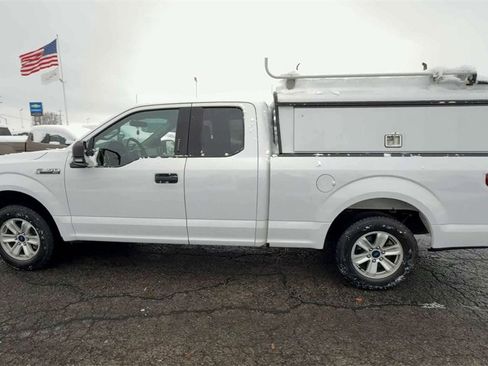 Used 2019 Ford F150 XLT w/ Equipment Group 301A Mid image 5