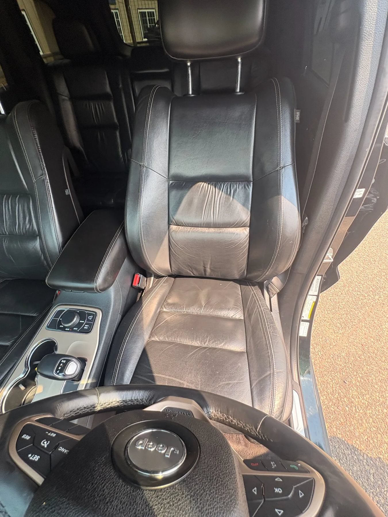 Used 2015 Jeep Grand Cherokee Limited AWD/4WD image 26