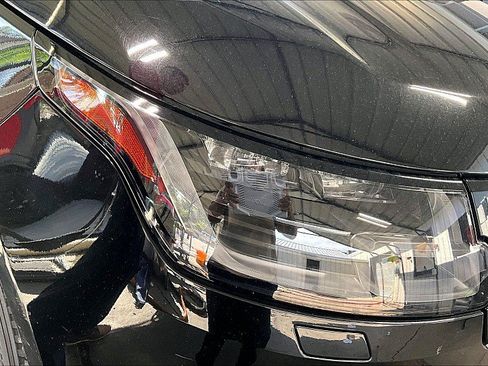 Used 2019 Land Rover Range Rover AWD/4WD image 25