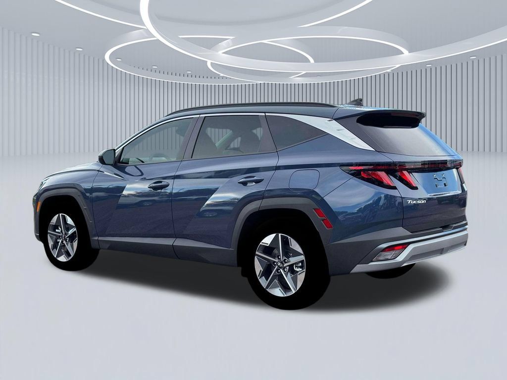 New 2026 Hyundai Tucson SEL Plus w/ Tow & Go Package FWD image 4
