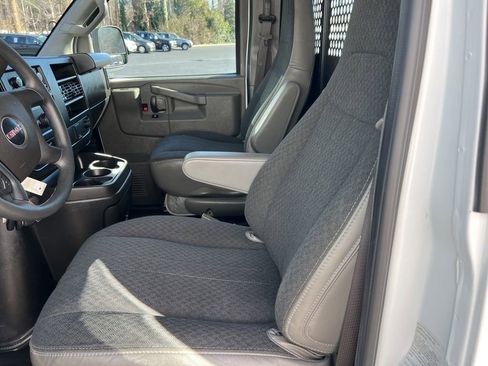 Used 2023 GMC Savana 2500 w/ Driver Convenience Package RWD image 41