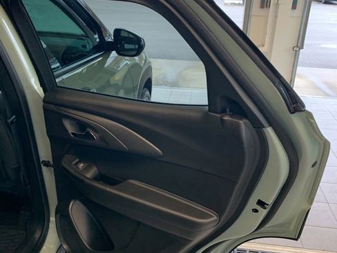 Used 2024 Chevrolet TrailBlazer RS w/ Convenience Package image 13