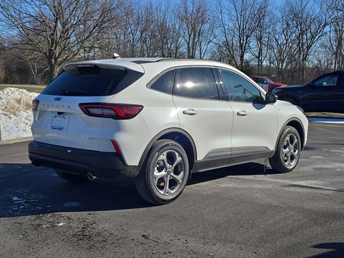 New 2026 Ford Escape ST-Line w/ Tech Pack #1 image 4