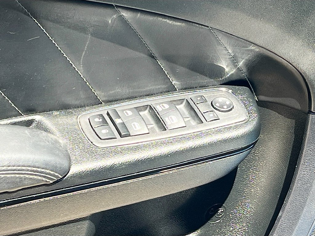 Used 2023 Dodge Charger R/T w/ Daytona Edition Group RWD image 18