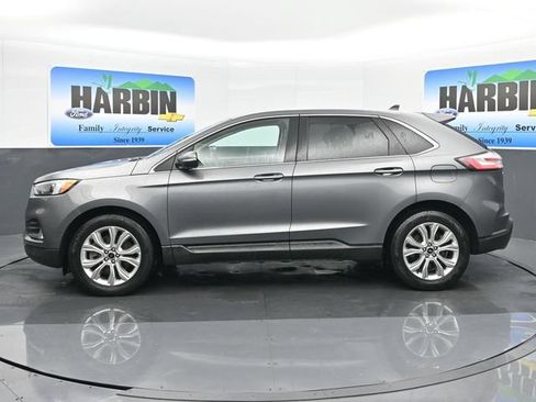 Used 2023 Ford Edge Titanium AWD/4WD image 2
