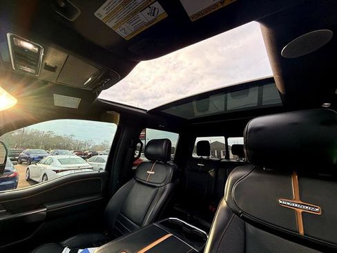 Used 2024 Ford F250 Platinum w/ Tremor Off-Road Package image 58