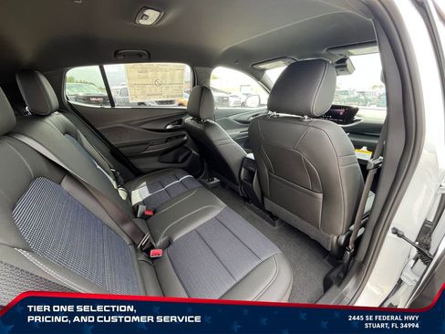 New 2026 Buick Envista Preferred FWD image 18