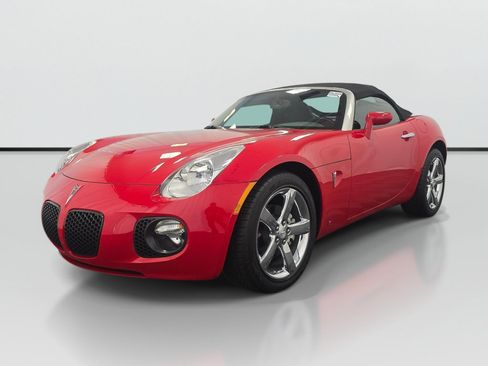 Used 2009 Pontiac Solstice GXP w/ Club Sport Package RWD image 15