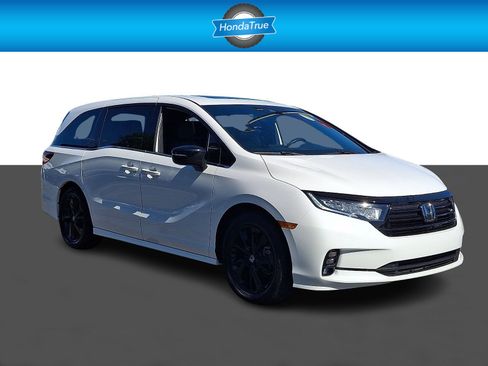 Certified 2024 Honda Odyssey Sport image 1