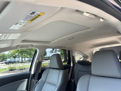 Used 2015 Honda CR-V Touring image 30