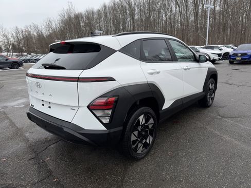 Used 2024 Hyundai Kona SEL image 7
