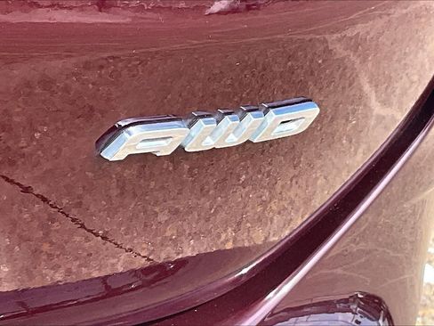 Used 2022 Ford Edge SEL w/ Convenience Package AWD/4WD image 7