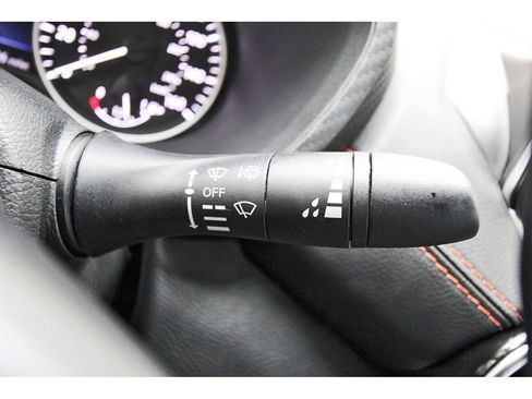 Used 2025 Nissan Sentra SR w/ Midnight Edition image 16