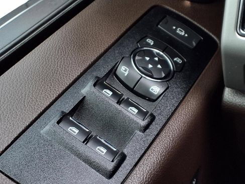 Used 2022 Ford F250 King Ranch w/ King Ranch Ultimate Package AWD/4WD image 23
