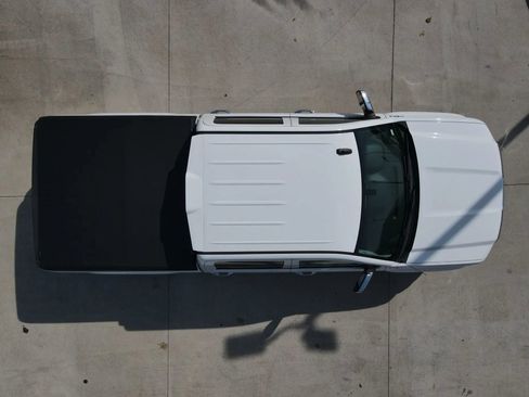 Used 2017 GMC Sierra 1500 SLT w/ SLT Premium Package image 10