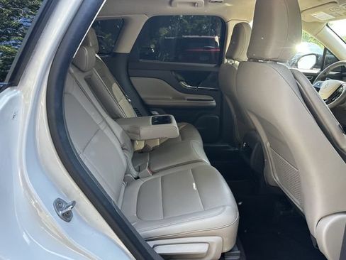 Certified 2024 Lincoln Corsair AWD w/ Equipment Group 101A image 37