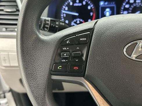 Used 2017 Hyundai Tucson SE image 8