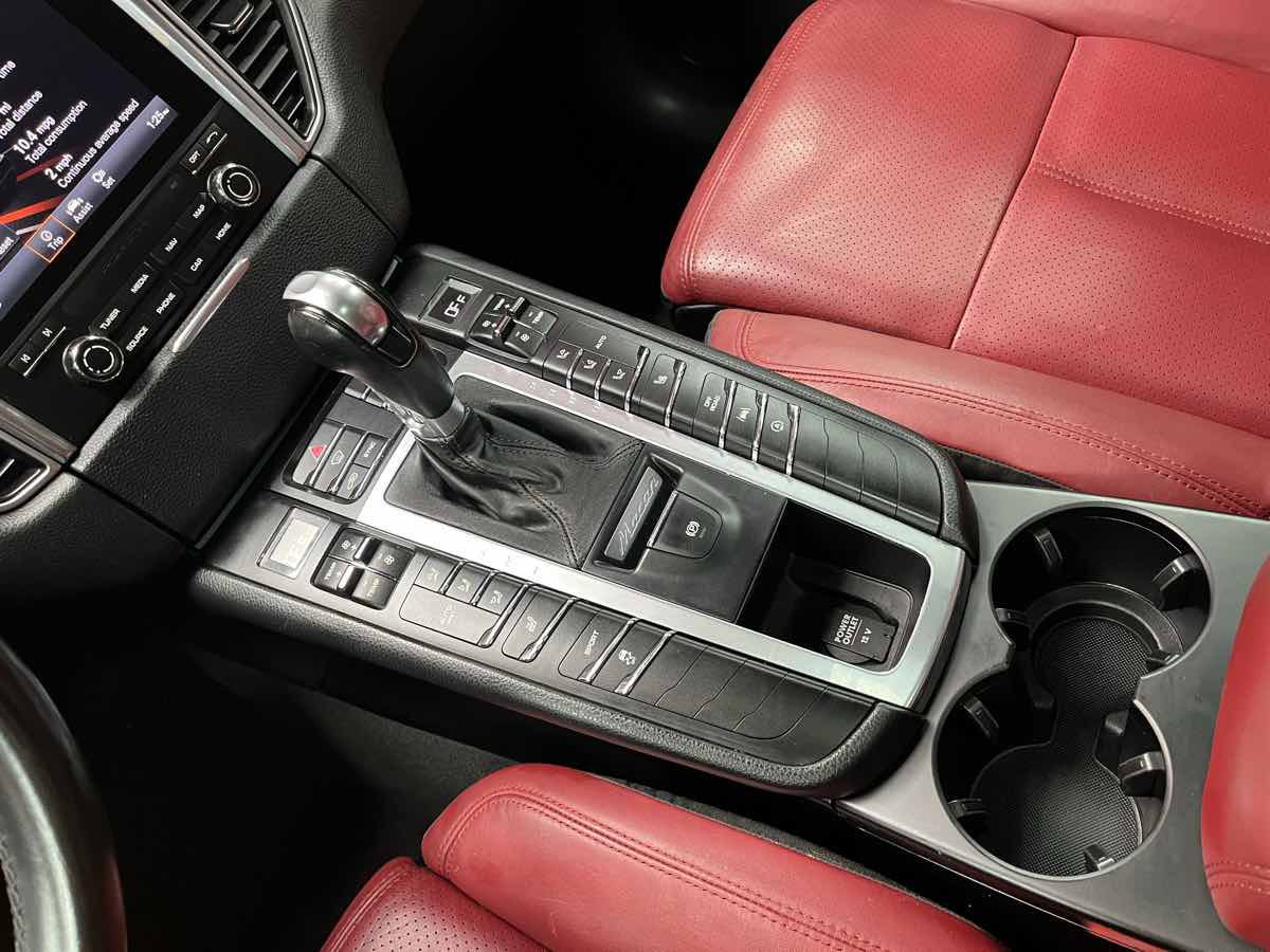 Used 2017 Porsche Macan S AWD/4WD image 20