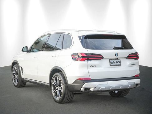 Used 2026 BMW X5 sDrive40i RWD image 4