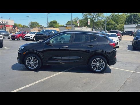 Certified 2023 Buick Encore GX Select w/ Sport Touring Package FWD image 5