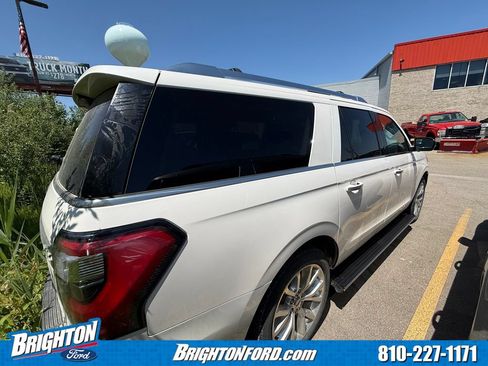 Used 2018 Ford Expedition Max Platinum AWD/4WD image 5