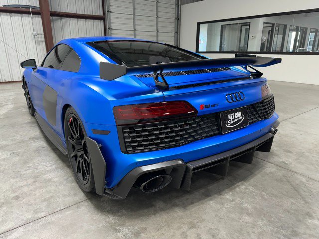 Used 2023 Audi R8 V10 GT RWD image 12