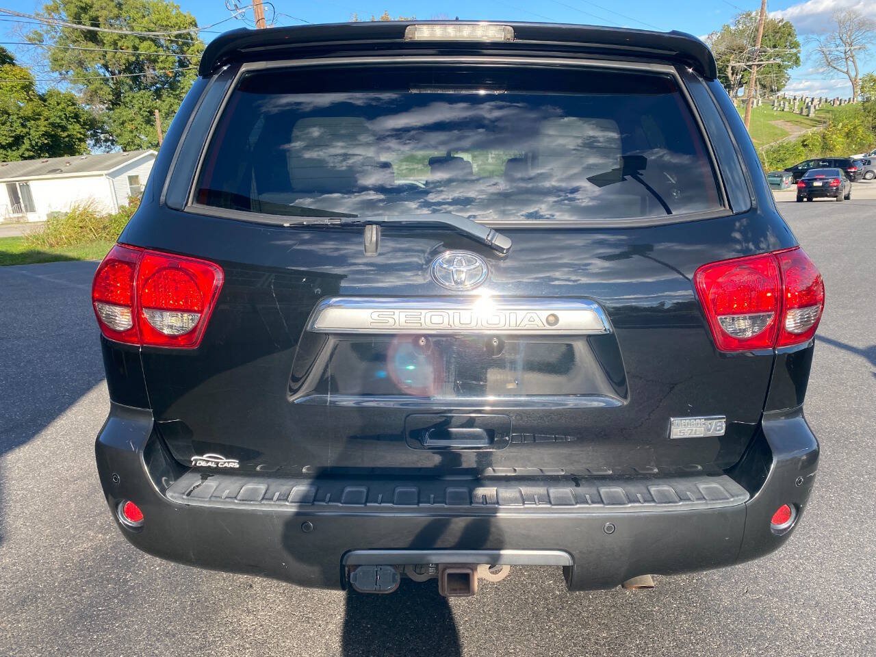 Used 2012 Toyota Sequoia Limited AWD/4WD image 4