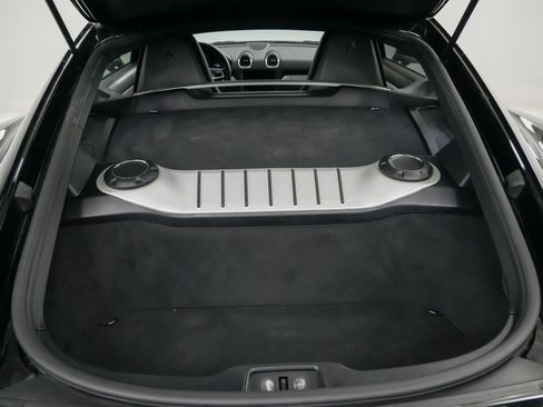 Used 2021 Porsche 718 Cayman GT4 image 13