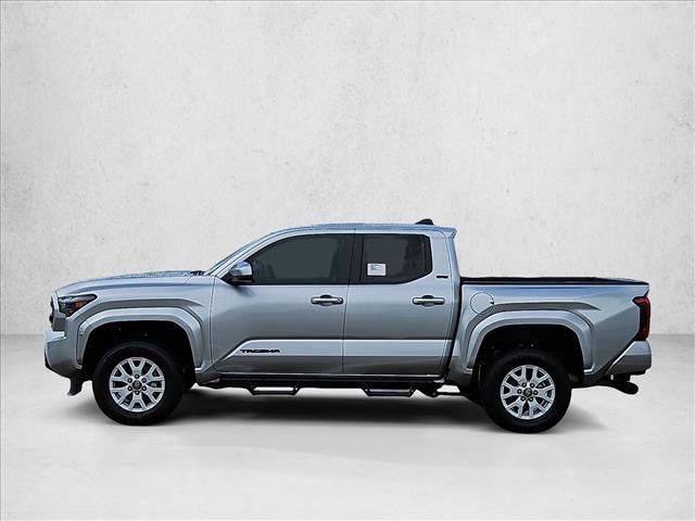 Used 2025 Toyota Tacoma SR5 AWD/4WD image 9