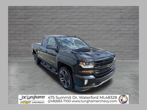 Used 2019 Chevrolet Silverado 1500 LT w/ LPO, Black Pack AWD/4WD image 1