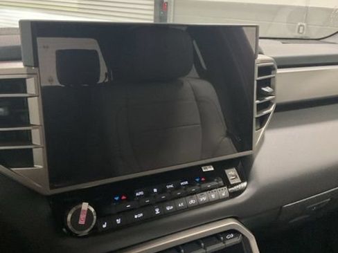 New 2026 Toyota Tundra Limited AWD/4WD image 26