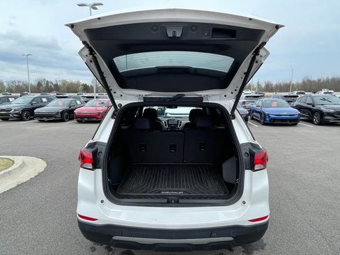 Used 2022 Chevrolet Equinox Premier image 9