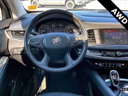 Used 2021 Buick Enclave Premium image 8